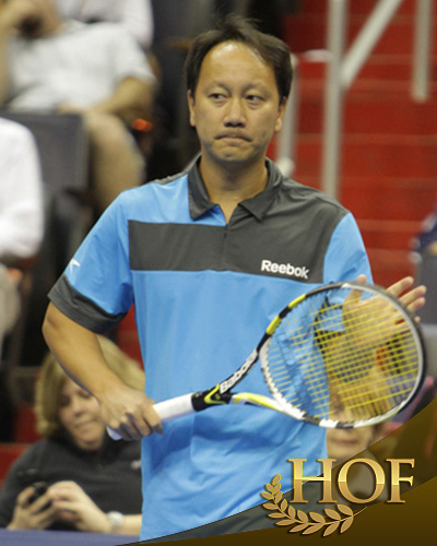 🎂 Michael Chang, born in 1972, won the 1989 French Open at age 17, the youngest male Grand Slam champion in history.  
db4tennis.com/players/male/m… 
#Tennis #GrandSlam #HappyBirthday