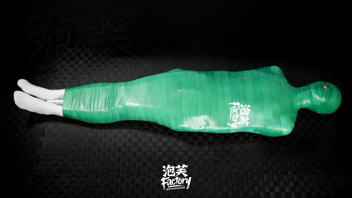 小哥哥被迫化茧
看来要被强制……
🔞😈：<a href="/CreamFactorySS/">泡芙Factory</a> 
🔞🤕：<a href="/BLuobo1234/">BaiLuobo</a> 
#强制 #木乃伊 #捆绑 #农牛