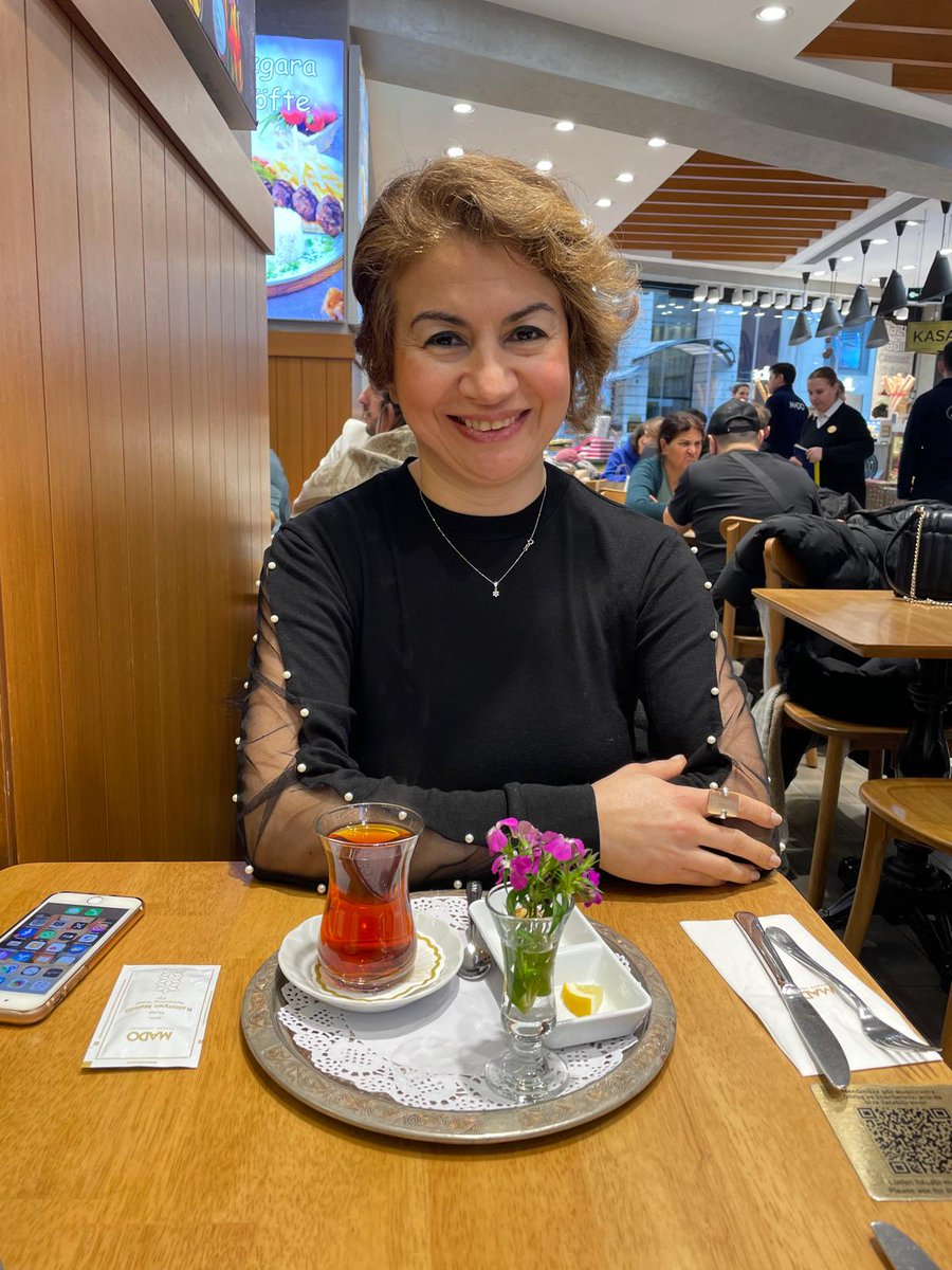 neclabade's tweet photo. Dr zeynep geziyor https://t.co/KVc67dQwpZ