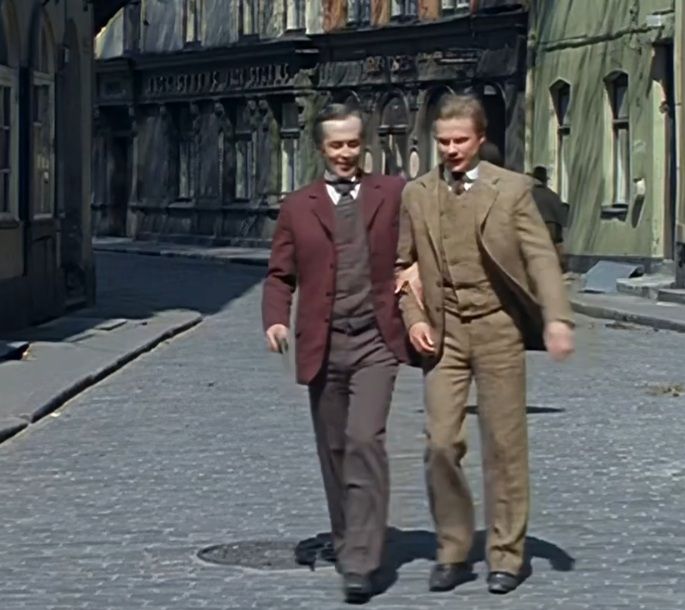 daily johnlock (@thinkerjohnlock) on Twitter photo 