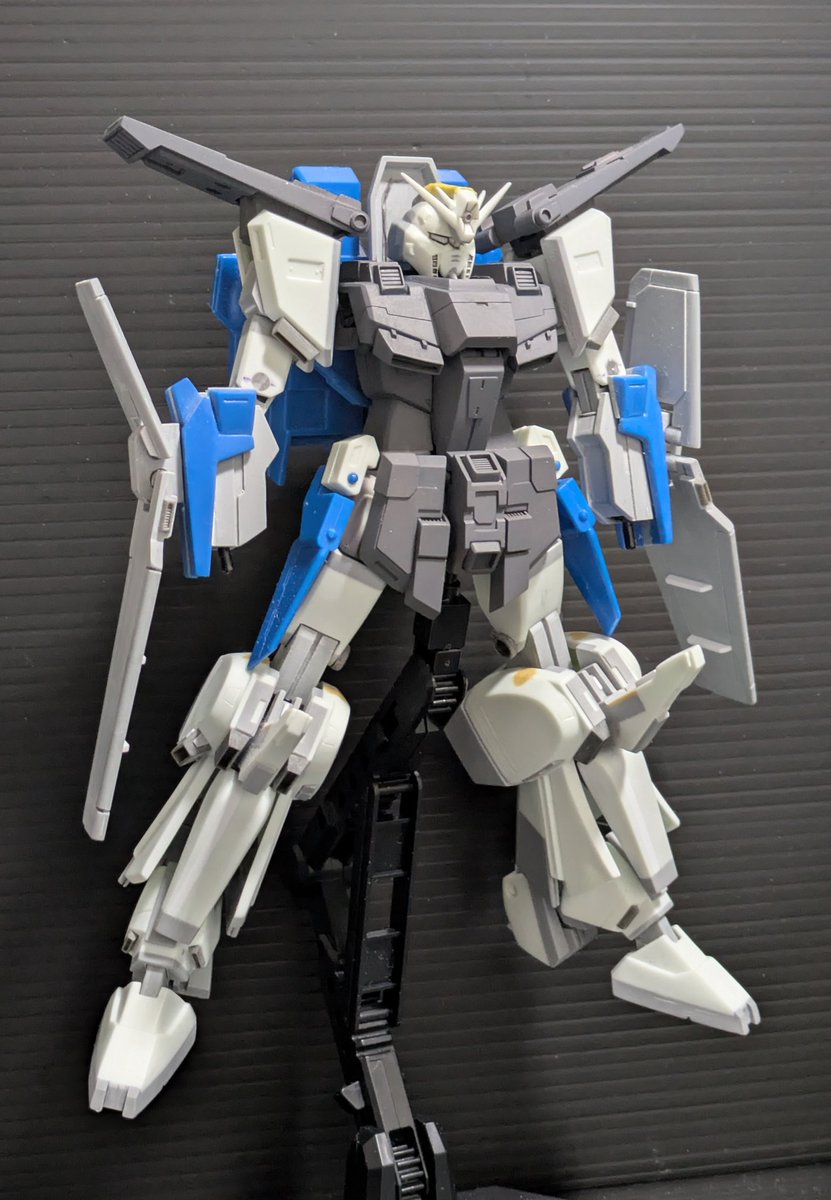 ガンプラ #旧キット ZZガンダム 形状確認したい部分だけサフ 八展