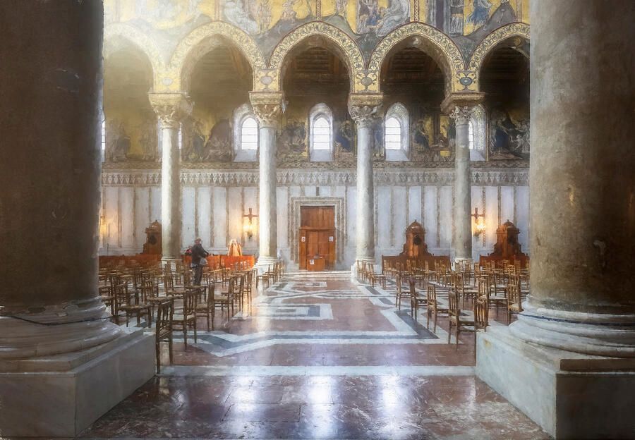 joancarroll's tweet image. Entering Monreale Cathedral Sicily! buff.ly/3zqs9KT #cathedral #monreale #palermo #italy #sicily #arches #historic #columns #marble #artforsale #wallartforsale #giftideas #travelphotography #ravel @joancarroll