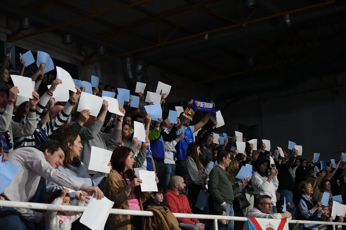 baloncestoSDP's tweet photo. Este sábado fuimos 2513 personas en el Lydia Valentín.

Una cifra histórica para un partido que ya forma parte de la historia.

Un derbi con un ambiente inmejorable y el mejor final posible: la victoria de los nuestros.

¡AFICIÓN, ESTA VICTORIA ES VUESTRA!

#AportaTuGranito #SomosSDP