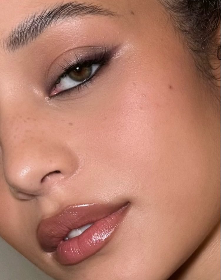 󠁯best of chase infiniti tweet media