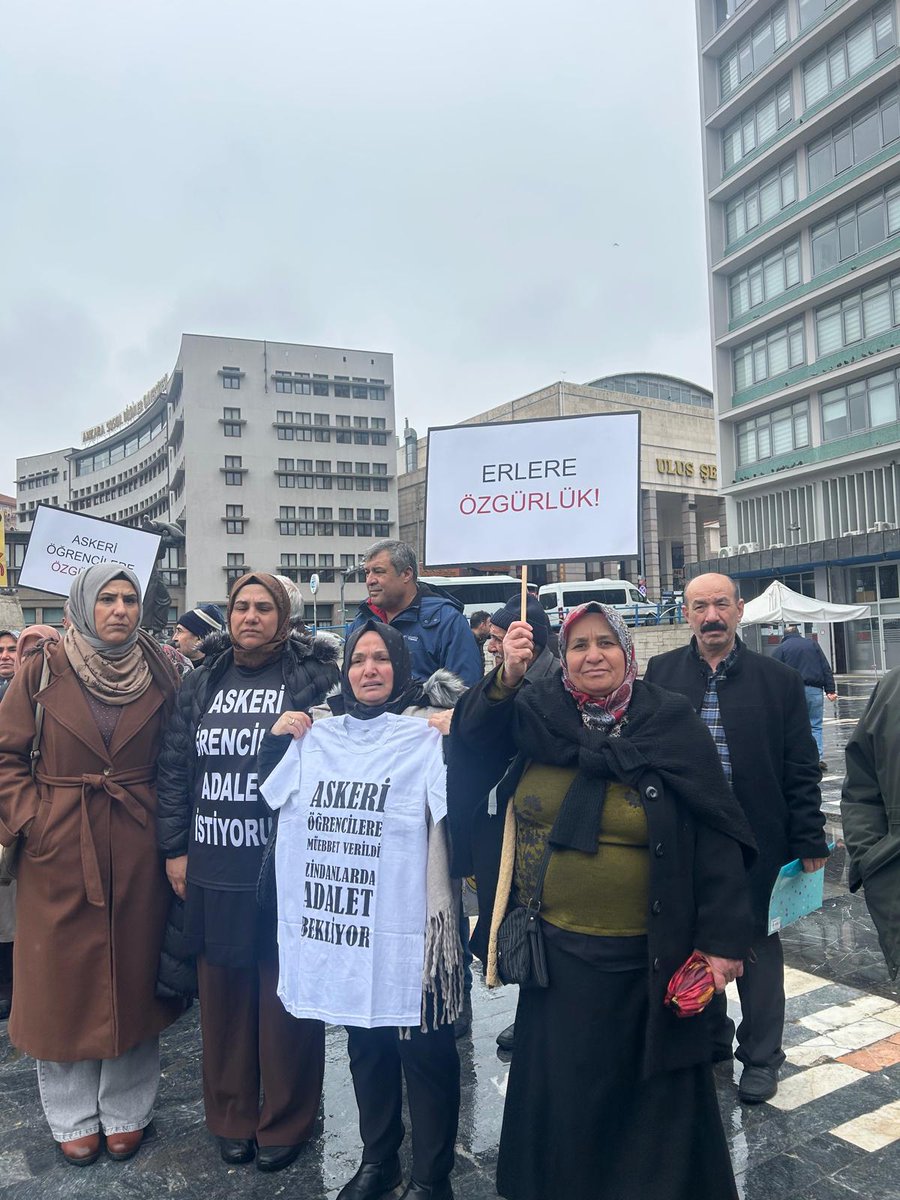 Erden Öğrenciden darbeci olmaz...