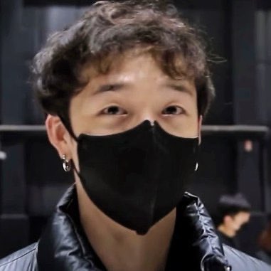 wlfiechans's tweet image. some of my favorite chan features are his curls and freckles what does anyone even know