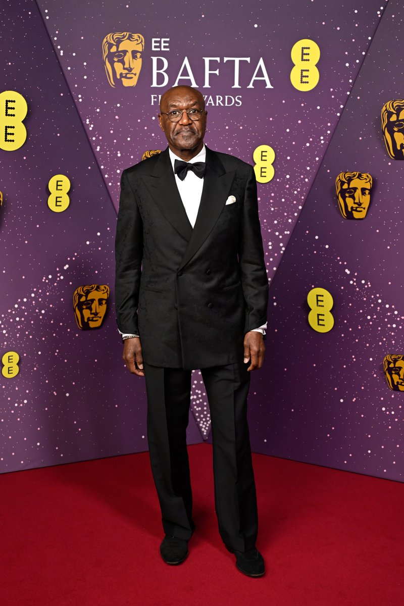 seasonedbf's tweet image. Delroy Lindo Has Arrived At The #EEBAFTAs ✨
