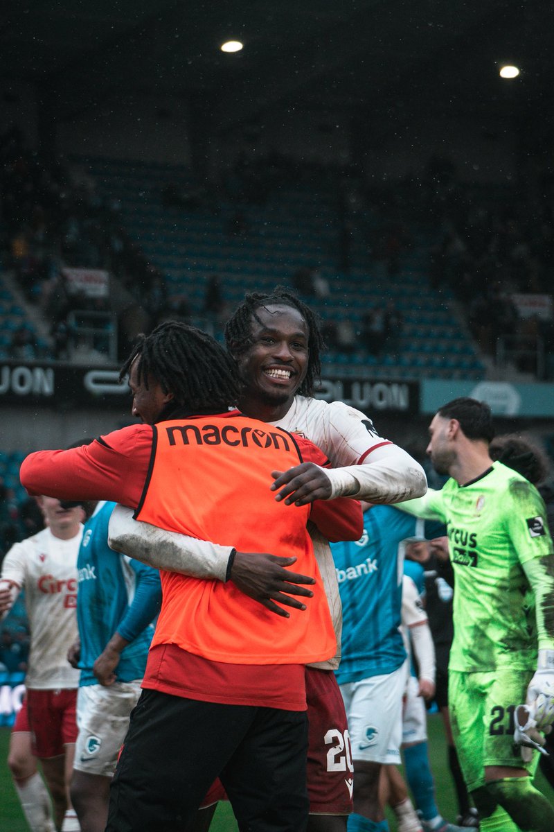 Standard de Liège tweet media