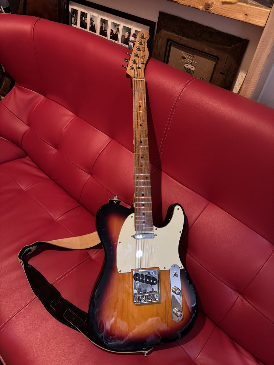 愛機シリーズ。 BacchusのUniverseシリーズのテレキャスター。 友人