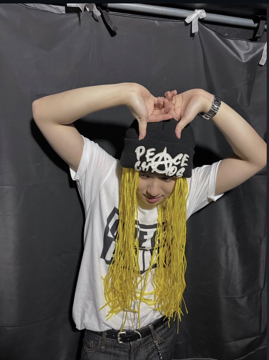 🧵 2026 G-DRAGON FAM MEETING [FAM+ILY : FAMILY : FAM I LOVE YOU