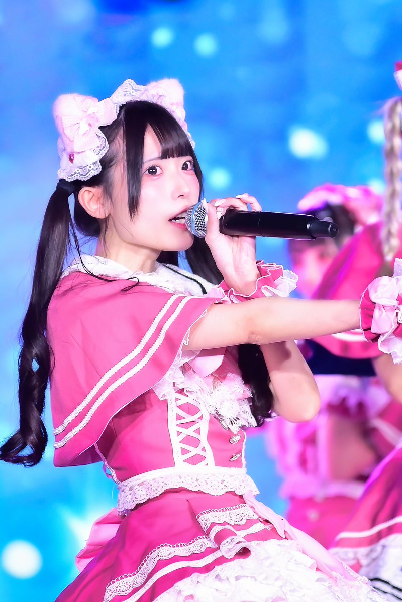 昨日の #今日のあんちゃん 特典会であえりちゃんを紹介した時のあん