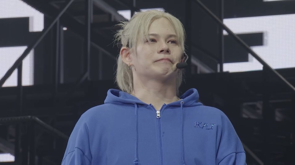 こんなにも泣き顔が赤ちゃんみたいに可愛い31歳ってこの世に2人も存在