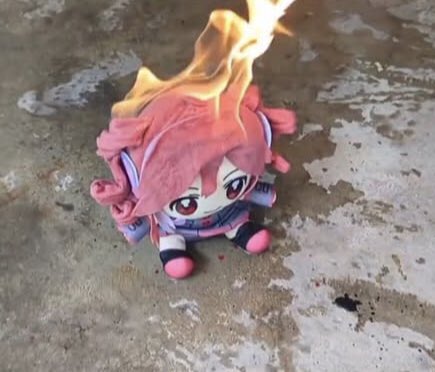 mr_cookie64's tweet photo. @halenhargreevs Im so dead https://t.co/eKDf6cJEik