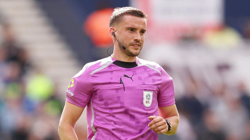 Benjamin M L Smith tweet media