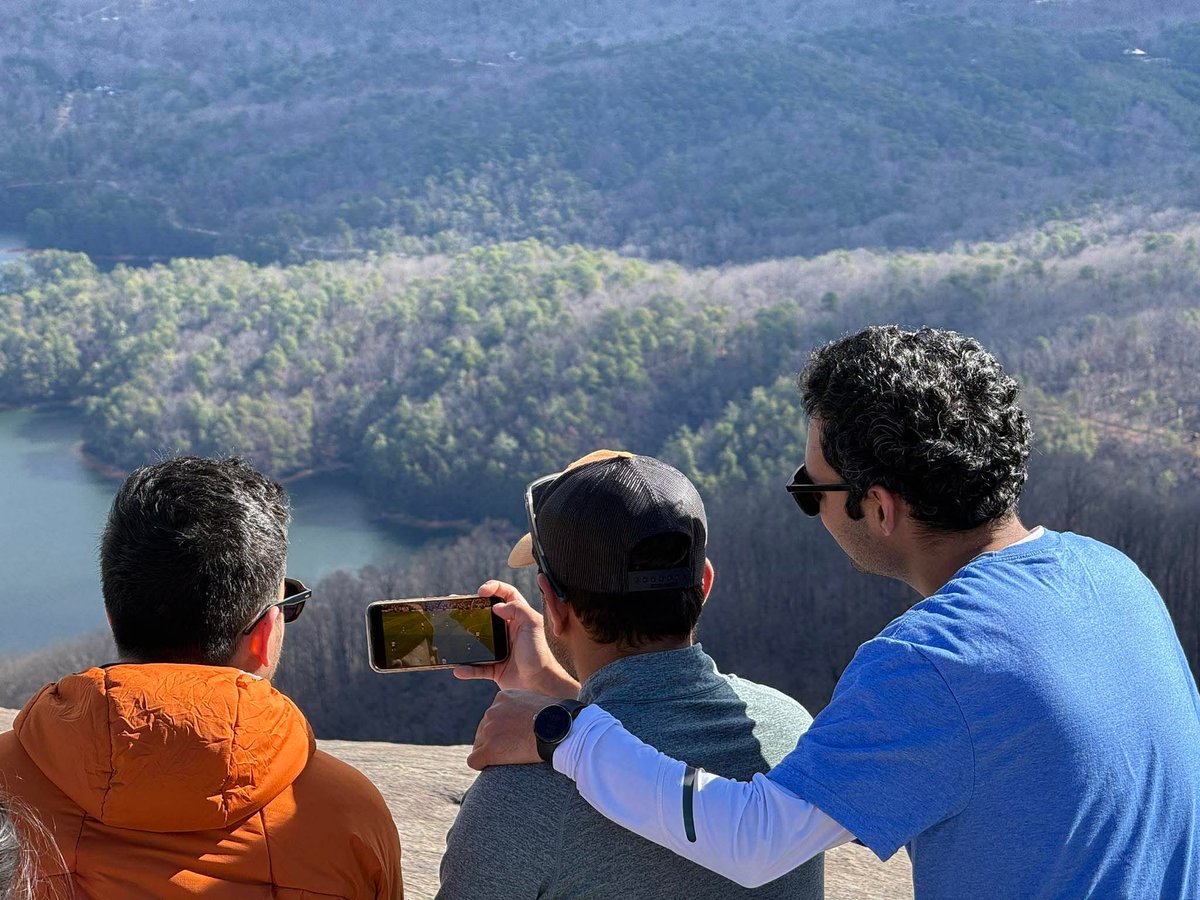 machomunthe_LFC's tweet image. We were bound to win 😂😂
#YNWA 
#Tablerock 
#Liverpool