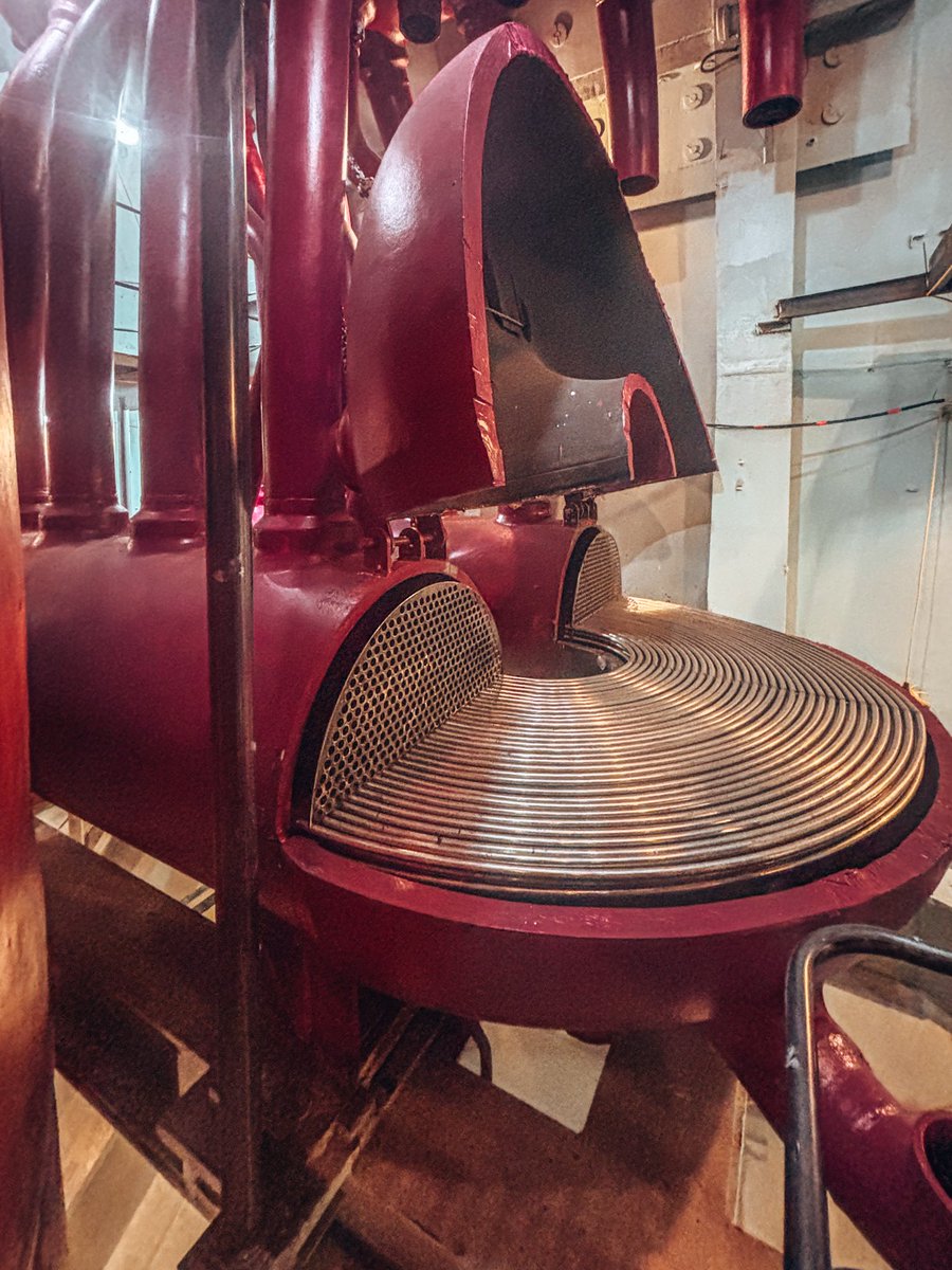 MC Hammond tweet media