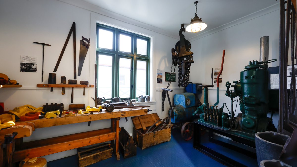 Quark Expeditions tweet media