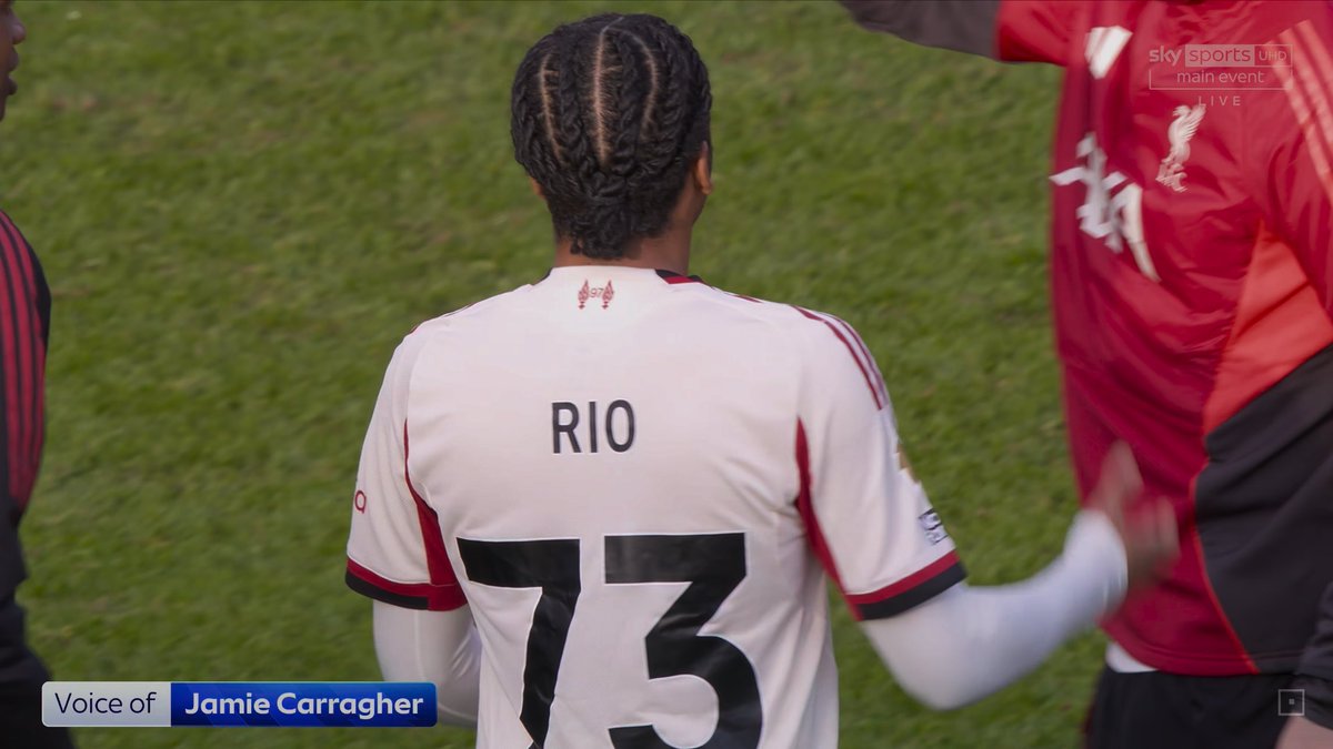 LFCExtensive's tweet photo. 🗣️ جيمي كاراغير:

ريو نغوموها قدم اداء افضل في ربع ساعة من صلاح وغاكبو في 75 دقيقة. https://t.co/sO9lDoZkAx