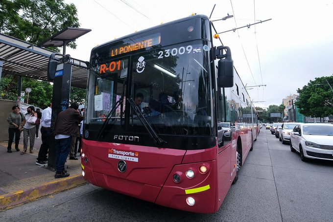 Atención, autoridades informan que el servicio de transporte público ha sido suspendido debido a los incidentes de seguridad en toda la zona metropolitana de Guadalajara.
