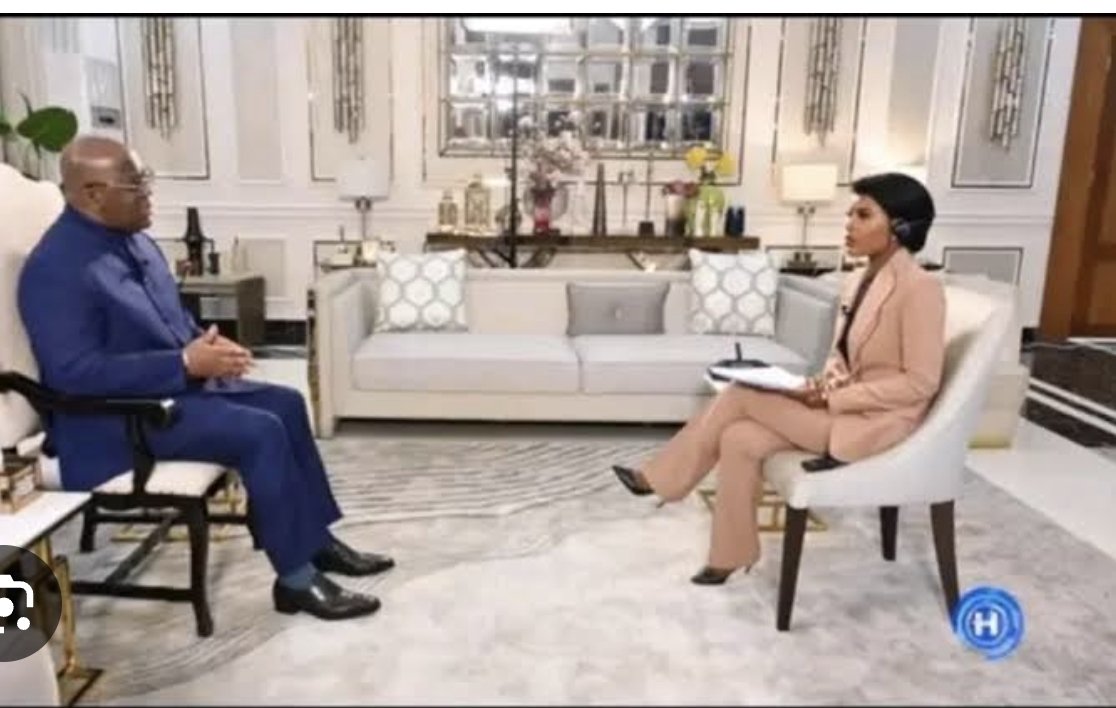 I ask you,Madam <a href="/HarianaVeras/">Hariana Veras</a>
Are you unaware that the M23 attacked the DRC from Bunagana,a town on the Ugandan border?And that Uganda serves as their rear base?Are you unaware that Uganda is plundering Congolese gold?So why isn't Tshisekedi accusing <a href="/KagutaMuseveni/">Yoweri K Museveni</a>?<a href="/jlprdeangola/">João Lourenço</a>