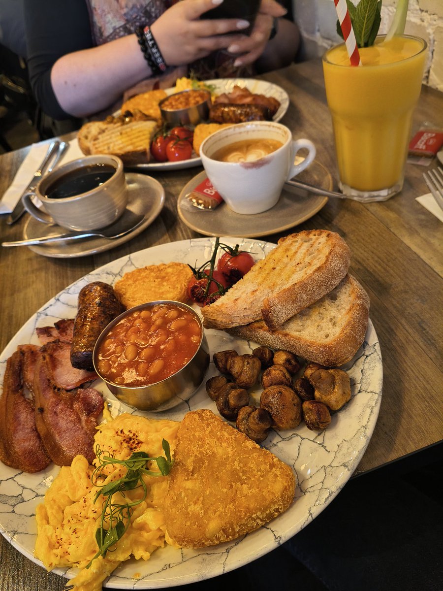 ✨Claire-a-bella✨ tweet media