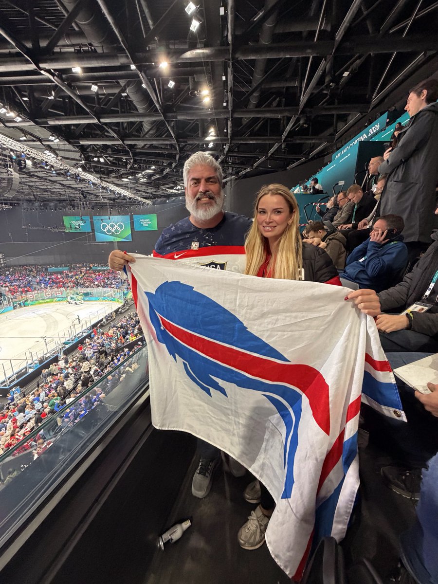 Pretending it was a <a href="/BuffaloBills/">Buffalo Bills</a> game.