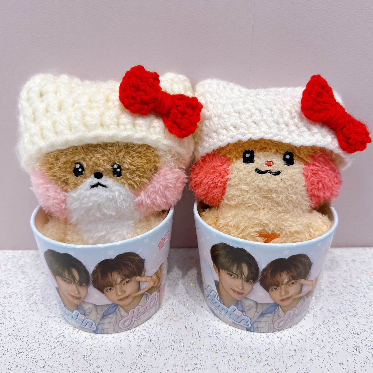 j2_akn's tweet photo. ハオビンのカフェ可愛かった🩷️🩵⟡.·*.

 하오빈 영원히 함께하자〜🪽🫧
 
#haobincafe_here_we_are 

🎀@haobincafeJP26 
📍@yolumlovesyou

#ZEROBASEONE 
#성한빈  #장하오 https://t.co/VIVitGxECN