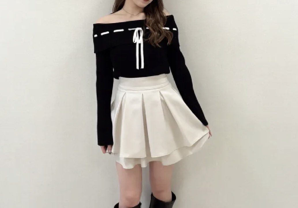 Minnie_chan0303's tweet photo. 新しくGetしたお洋服🎀
前回買ったお洋服とまたイメージ違う感じのを選びました🎶
可愛らしい中に大人っぽいもプラスされてなかなか良き😆 https://t.co/bwx1WzzeJv