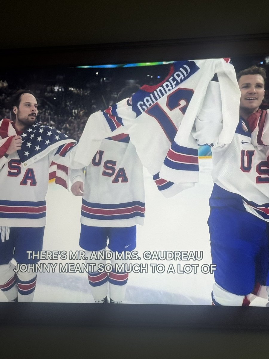 Britt McHenry tweet media