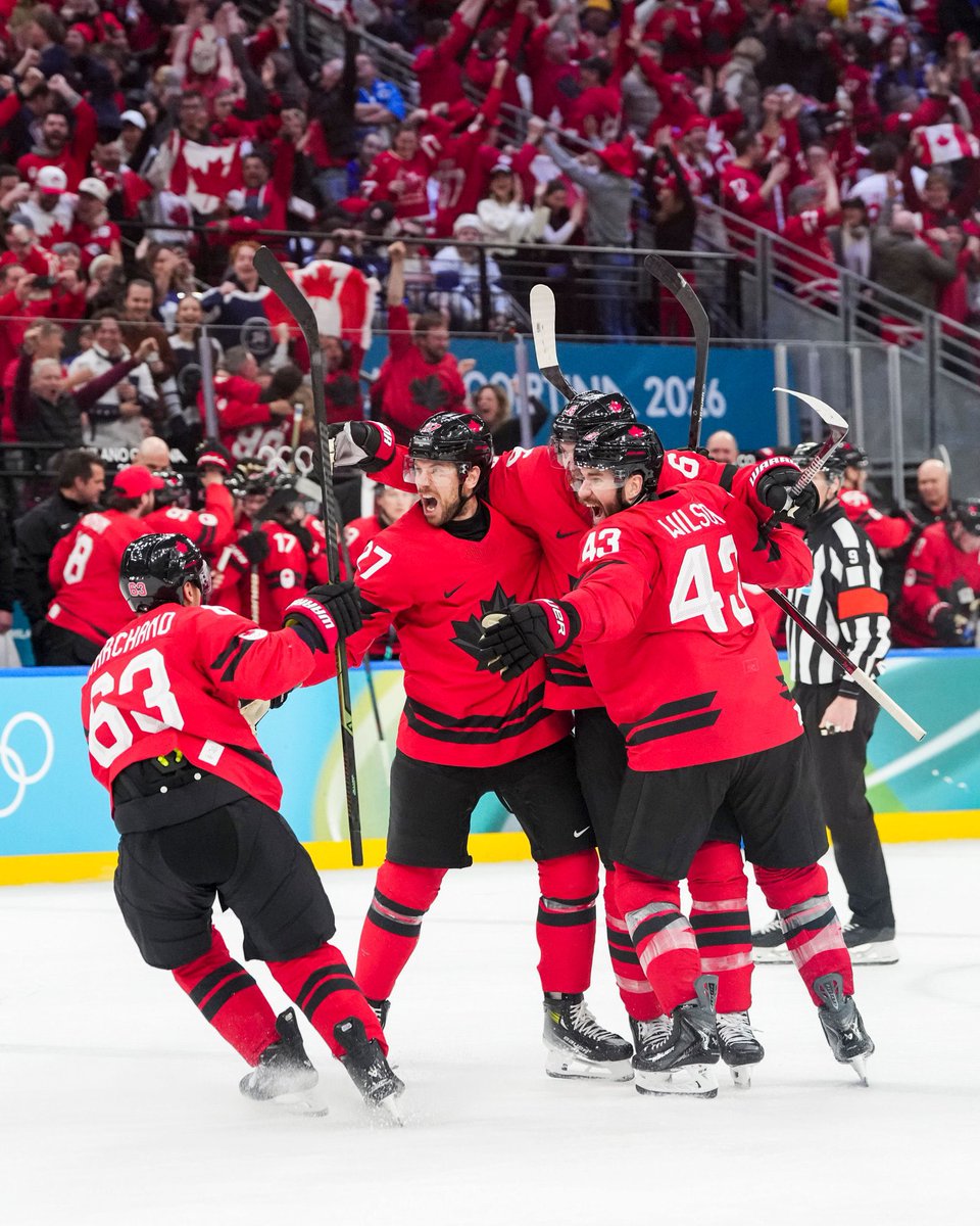 Danielle Smith tweet media