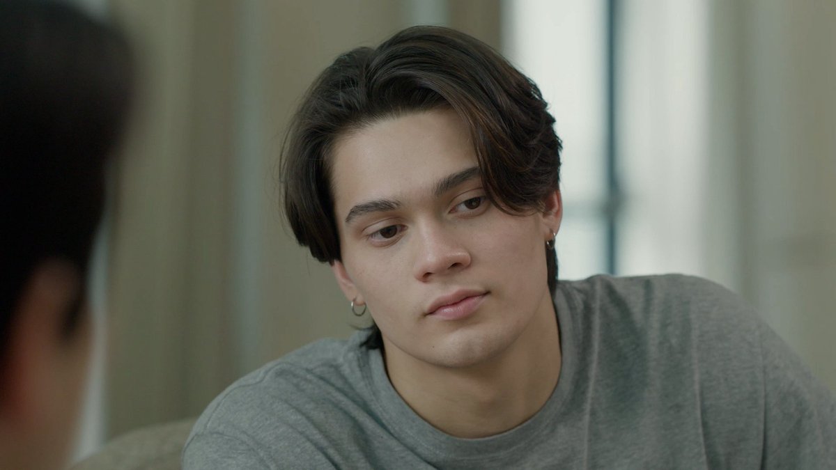 au_ammodel tweet media