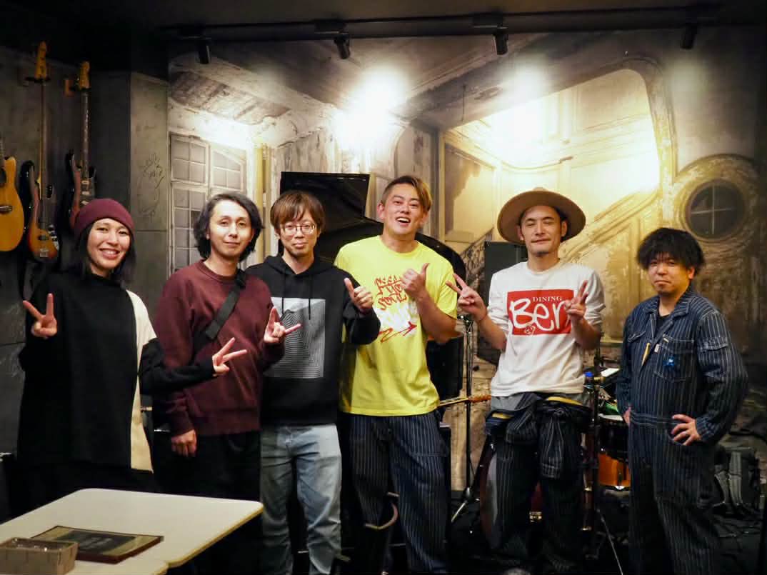 初の豊橋ライブ🎷
とてもステキなお店でした！！
見に来て頂いた皆さん、また豊橋でお会いしましょー！！