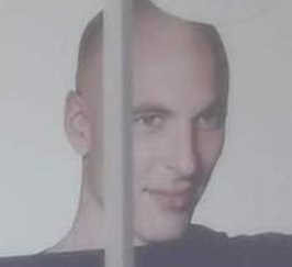 Lab_ForFun's tweet image. 映画鑑賞を朝する 🍮