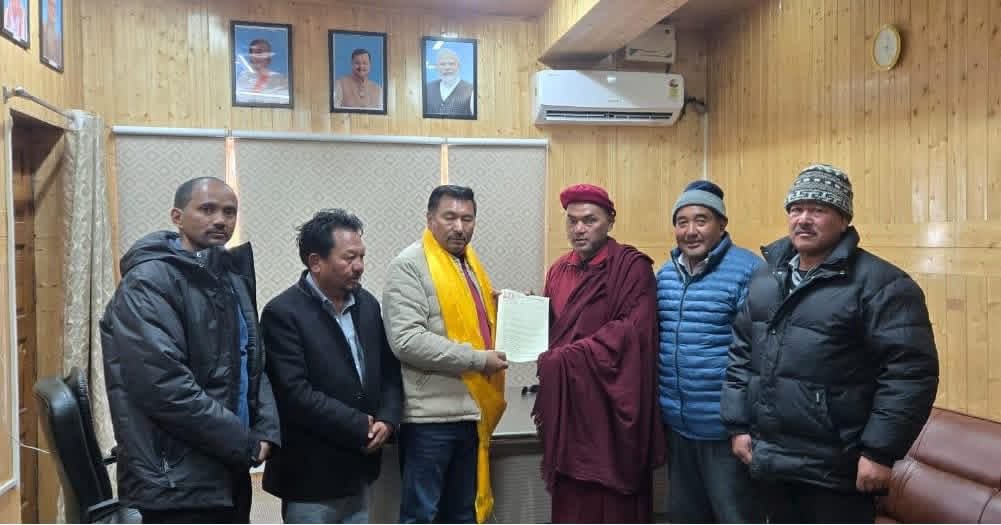 Tashi Gyaltsan Khachu tweet media