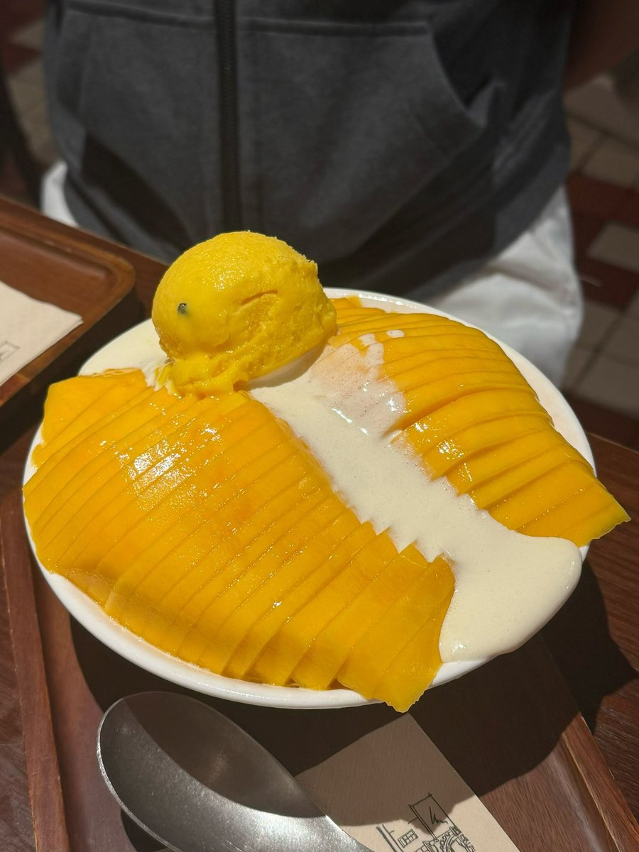 开始整活 tweet media