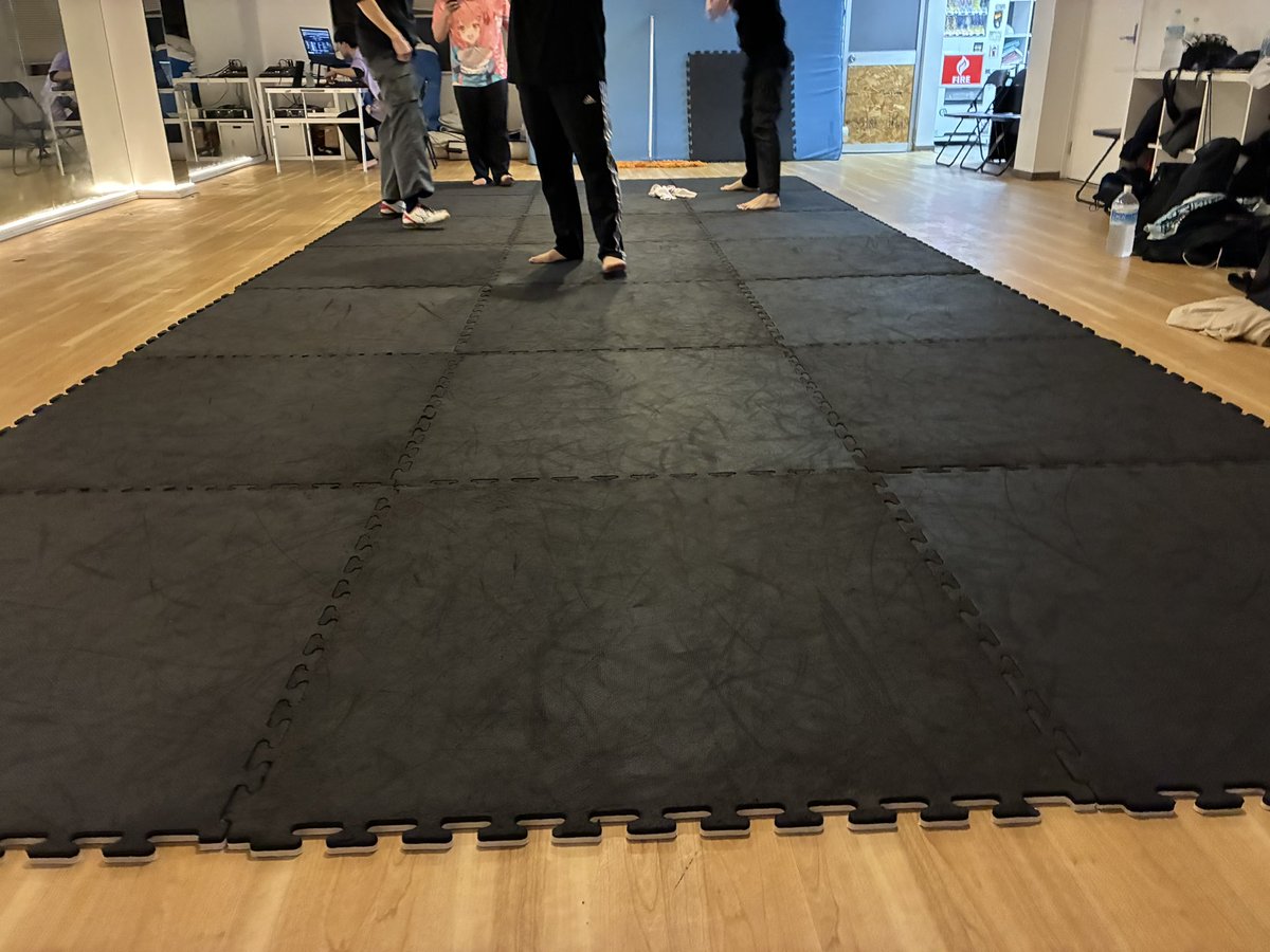 シューズが無くても多動できるね