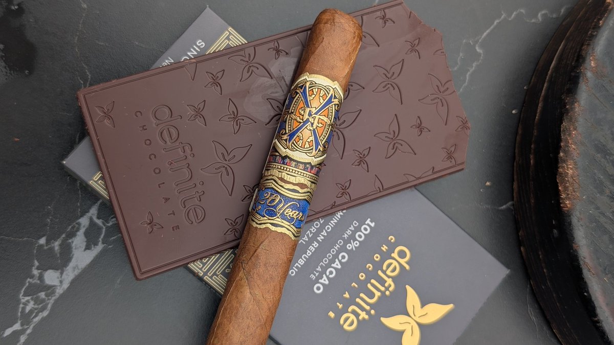 RaudySoy's tweet image. #RepúblicaDominicana no solo exporta productos… exporta experiencia sensorial.
#Cacao y #tabaco son dos pilares que comparten más de lo que la mayoría entiende. Abro hilo 🧵