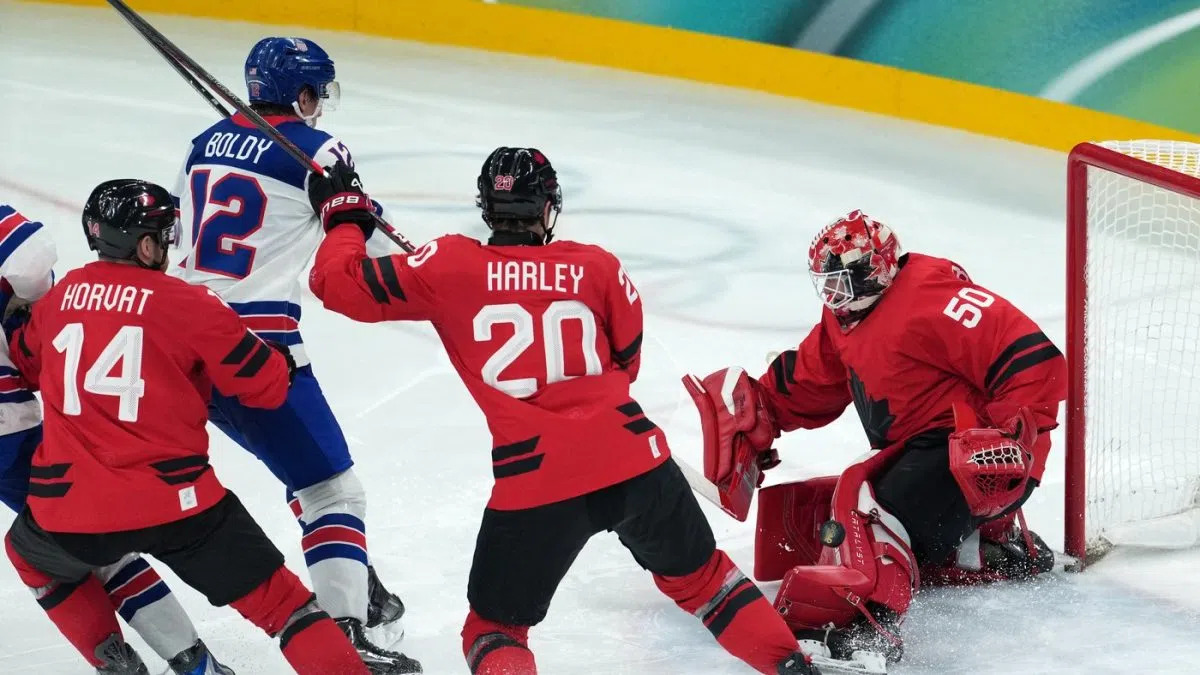 Team Canada loses to U.S. in overtime gold-medal game dlvr.it/TR5qmQ