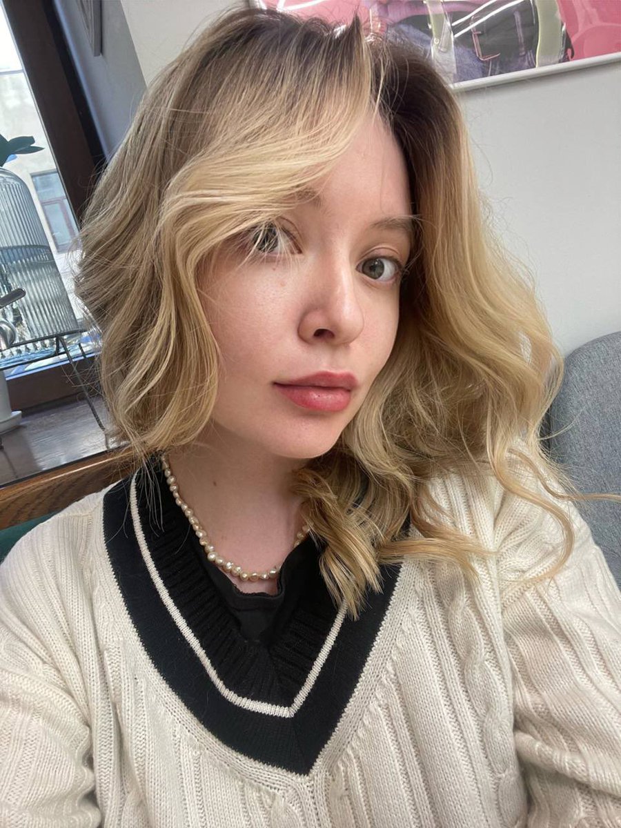 многоокое tweet media