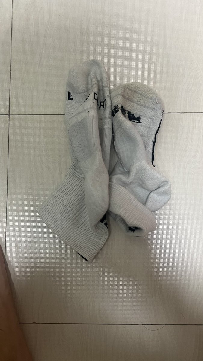 iporkk06's tweet photo. 暴走一天味好浓…谁想吃 #深圳 #男大学生 https://t.co/NYwzd0Zy3y