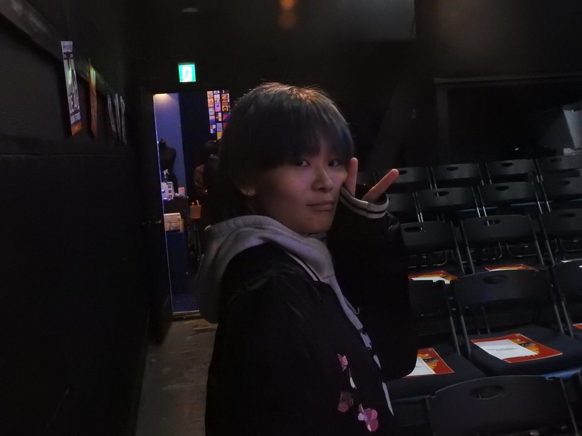 #パンチ・ドランカー・マネジメント 
#アジモン
終演いたしました。全6公演、ありがとうございました。 

今までずっと制作として所属していたアジアン・モンスターズの作品に今回は出演いたしました。
劇団員の内田恵理奈であるとともに俳優の奈瑠として参加することができて本当に幸せでした。