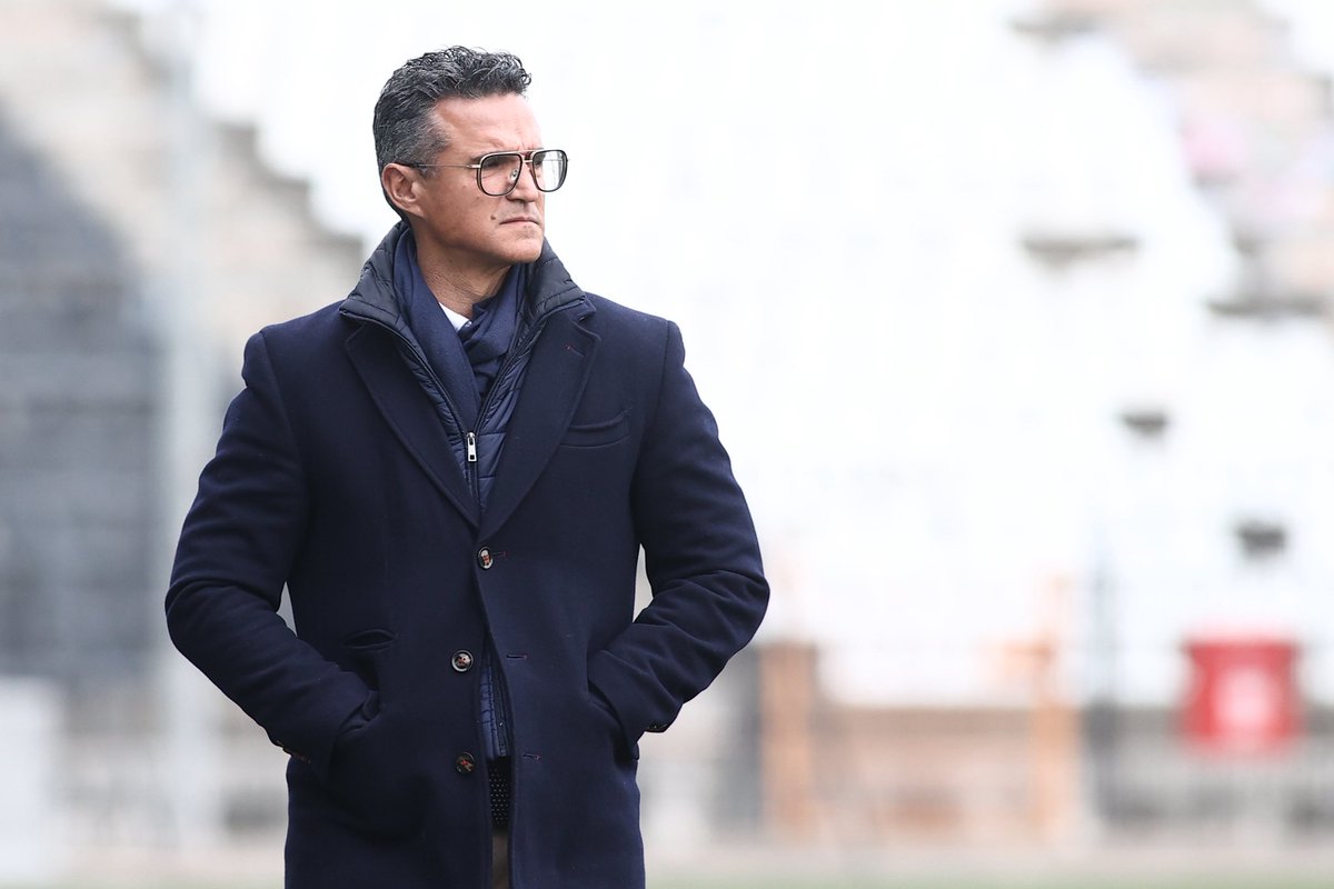 Dani Ponz 👓 tweet media