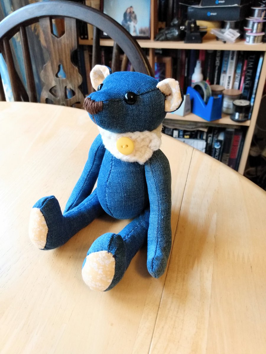 DSquiffy's tweet image. What once used to be a pair of my old jeans is now a little bear made from my own original pattern and a lot of love.

#upcycle 
#reuse
#denim
#bear