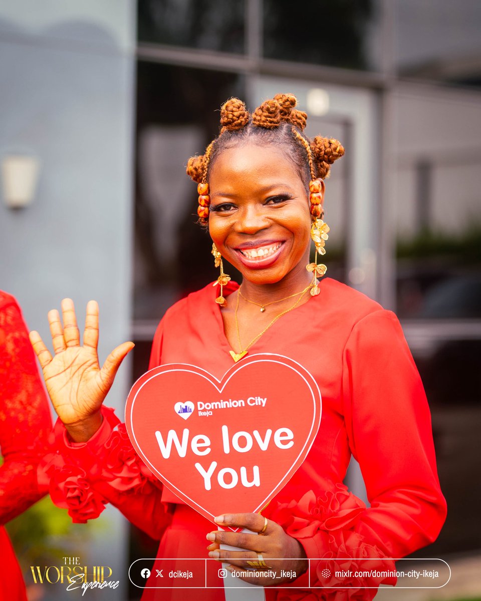 dcikeja's tweet image. Sundays are for recharge.

Look to your left, look to your right, and give someone a high five.

Welcome Home.

#worshipexperience 
#dcikejachurch 
#dcservice