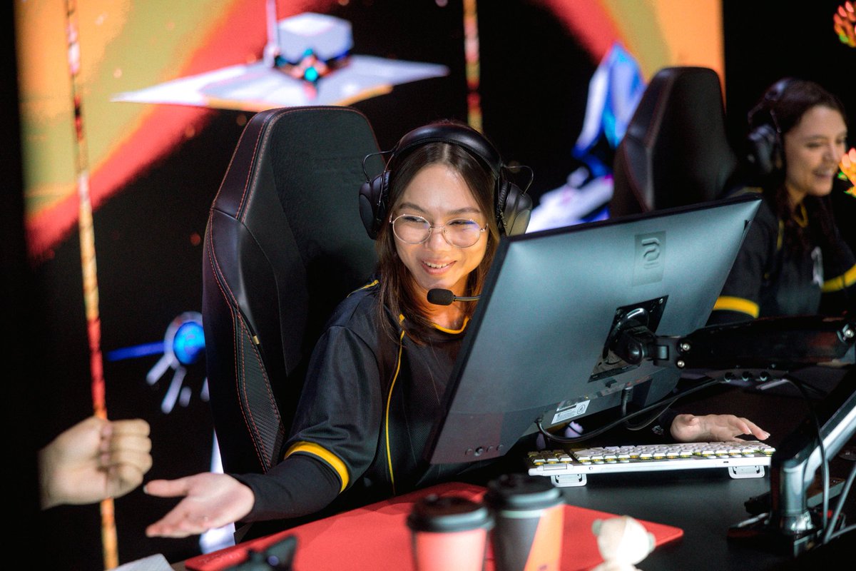 elevate patip tweet media