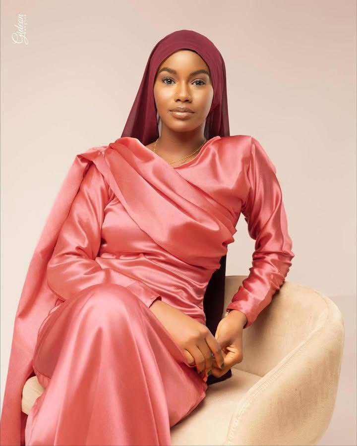 EbiraConnect tweet media