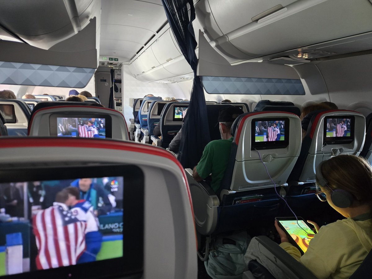 Adam Gregg tweet media