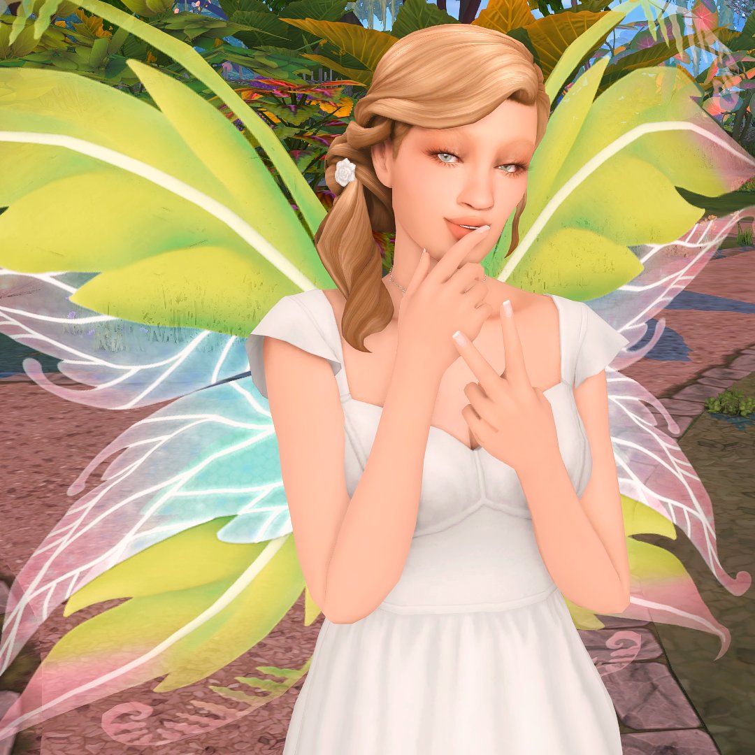 Mara Summerdream is now a young adult in my game so I gave her a makeover.