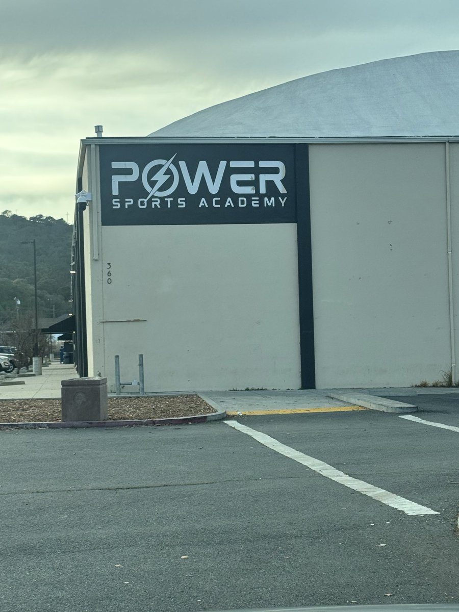 CalStars tweet media