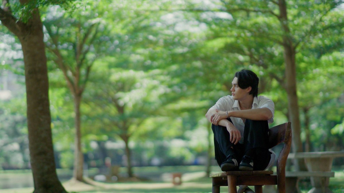 au_ammodel tweet media